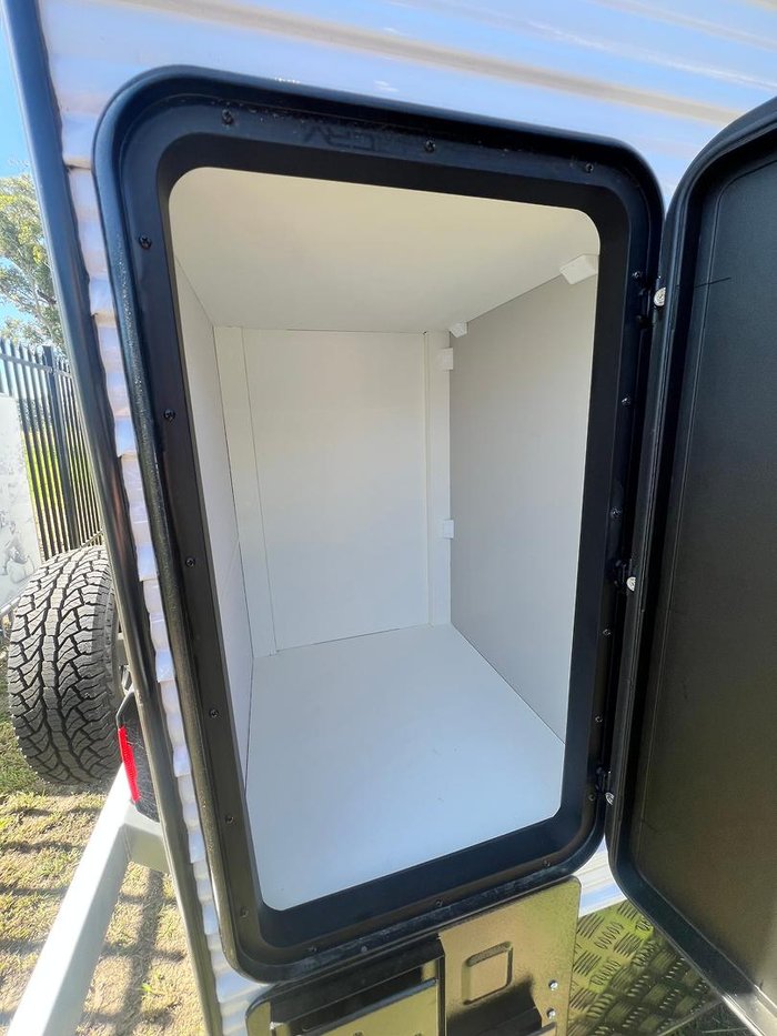 2025 Traveller Utopia 19'6