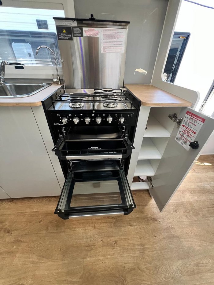 2025 Traveller Utopia 19'6 Front Door