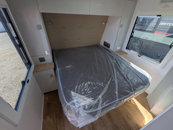 2025 Traveller Utopia (19'6)