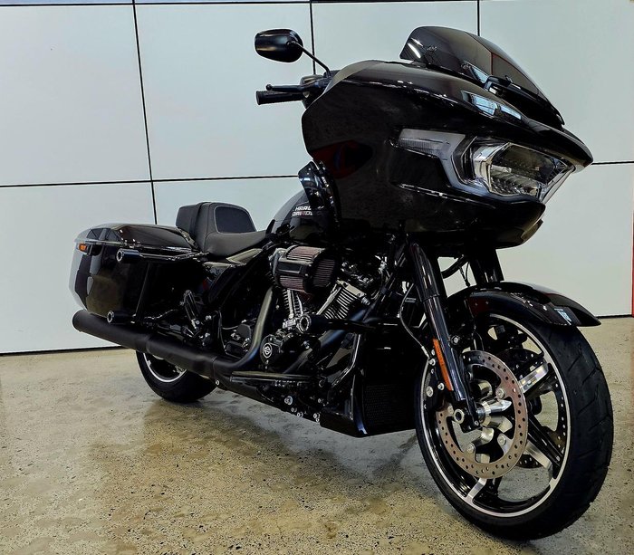 2025 Harley-Davidson Road Glide 117 (FLTRX) Touring Black