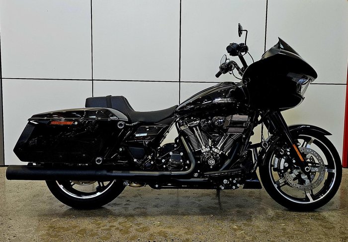 2025 Harley-Davidson Road Glide 117 (FLTRX) Touring Black