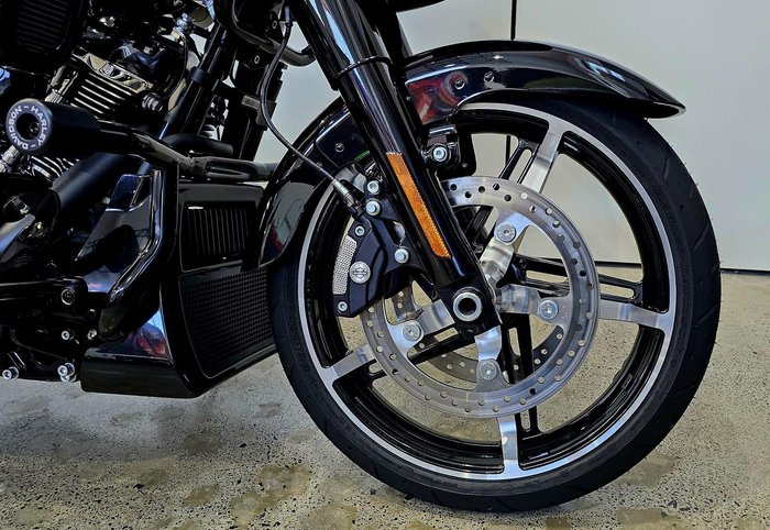 2025 Harley-Davidson Road Glide 117 (FLTRX) Touring Black