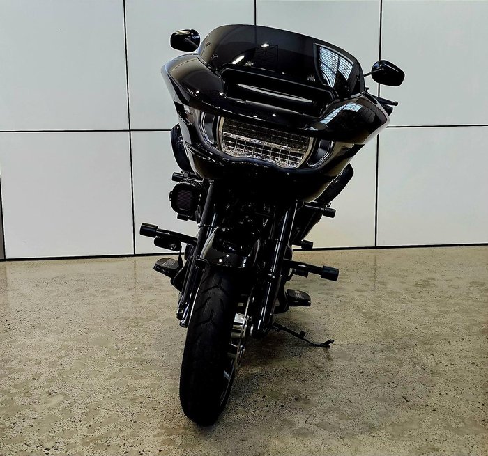 2025 Harley-Davidson Road Glide 117 (FLTRX) Touring Black