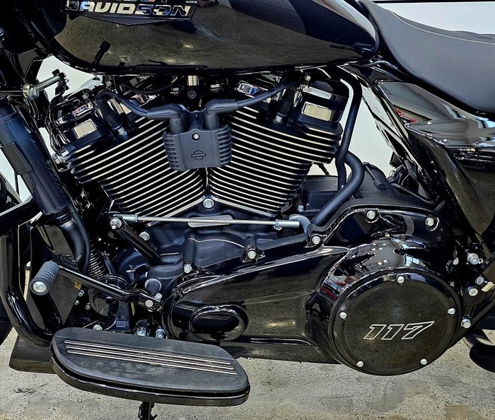 2025 Harley-Davidson Road Glide 117 (FLTRX) Touring Black