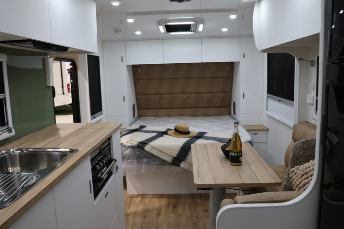 2025 Prime Edge WEEKENDER 18FT6 
