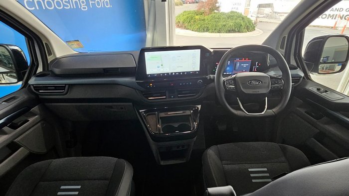 2025 Ford Tourneo Active