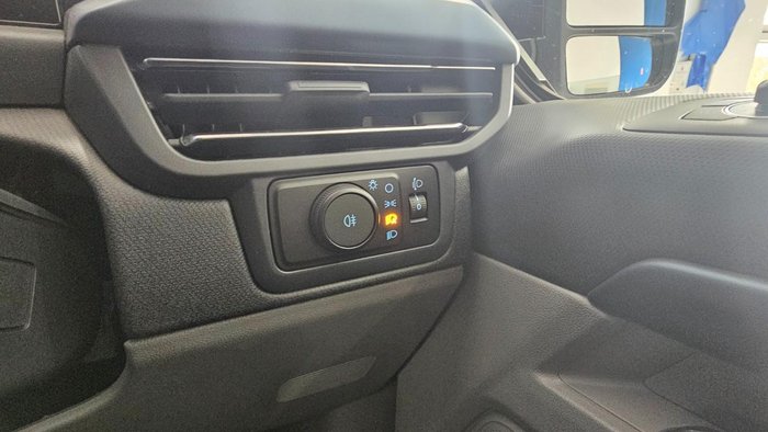 2025 Ford Tourneo Active