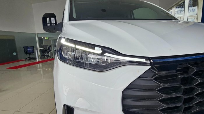 2025 Ford Tourneo Active