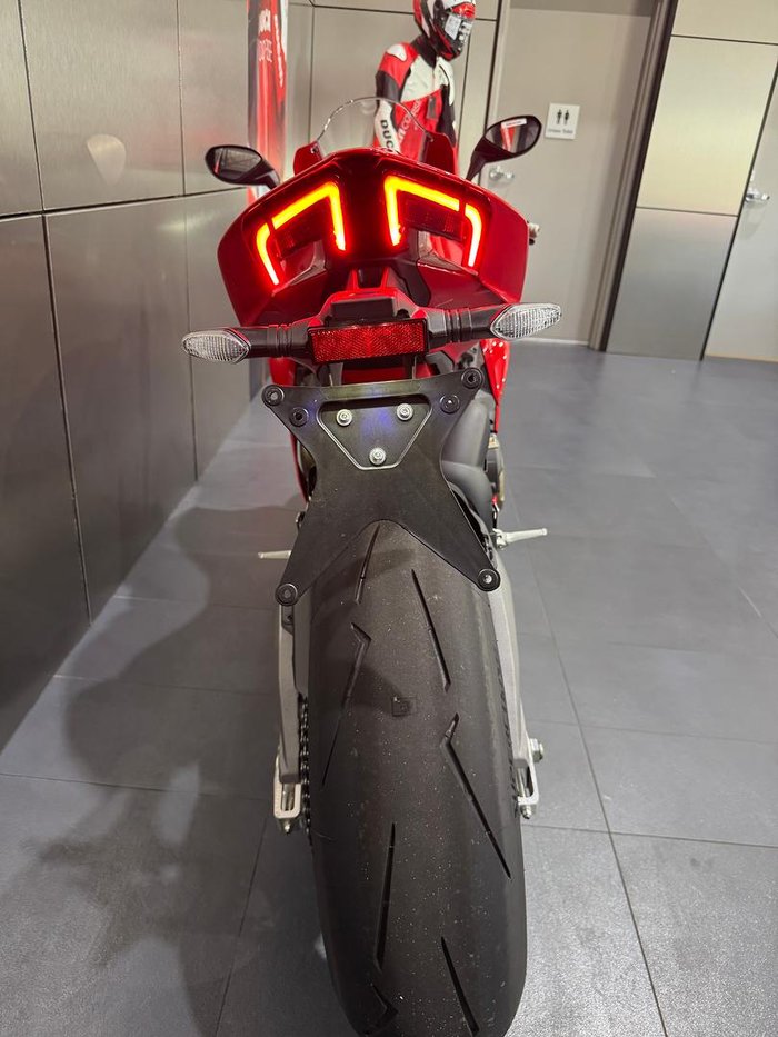 2025 Ducati Panigale V4 S Panigale V4 Red