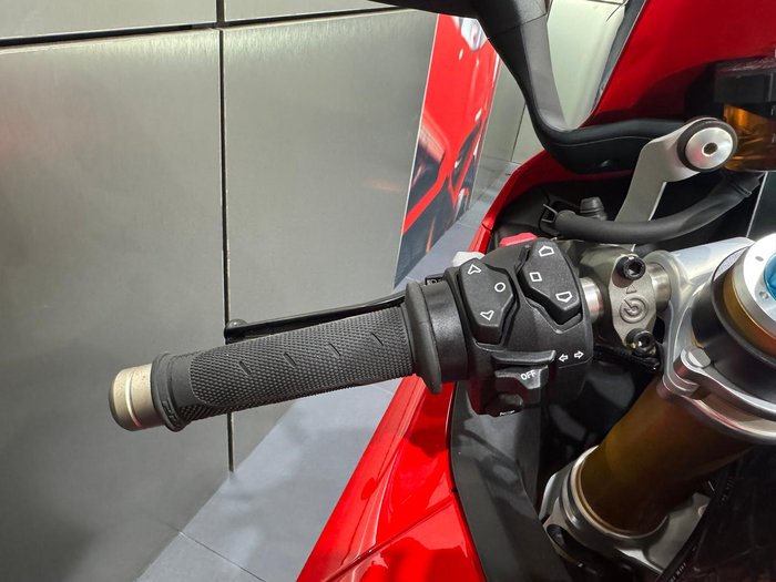 2025 Ducati Panigale V4 S Panigale V4 Red
