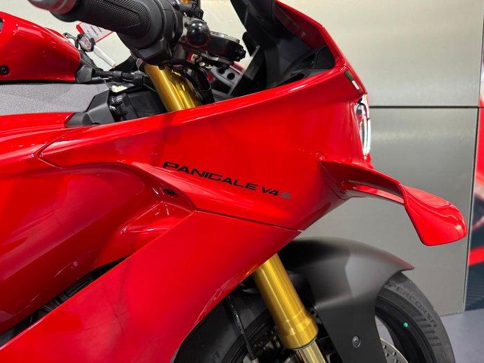 2025 Ducati Panigale V4 S Panigale V4 Red