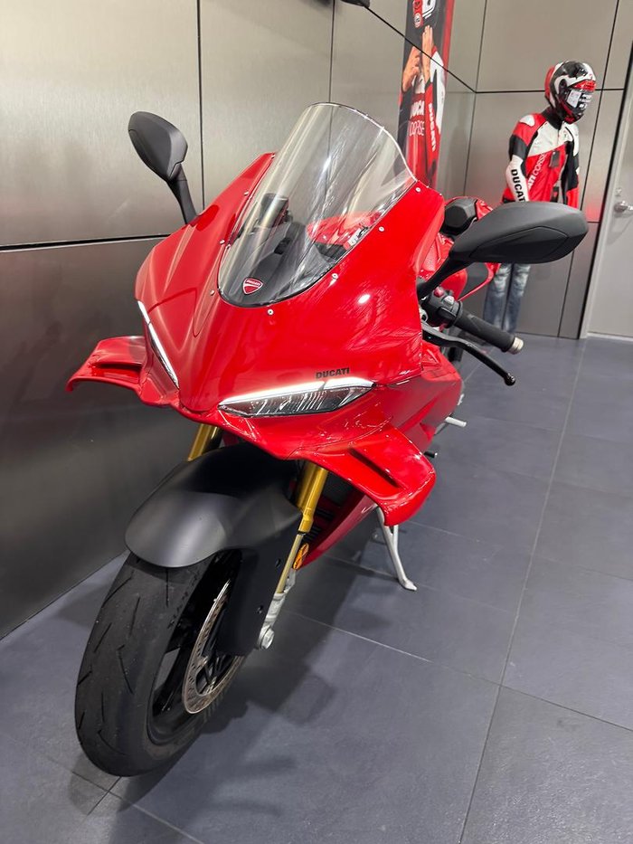 2025 Ducati Panigale V4 S Panigale V4 Red