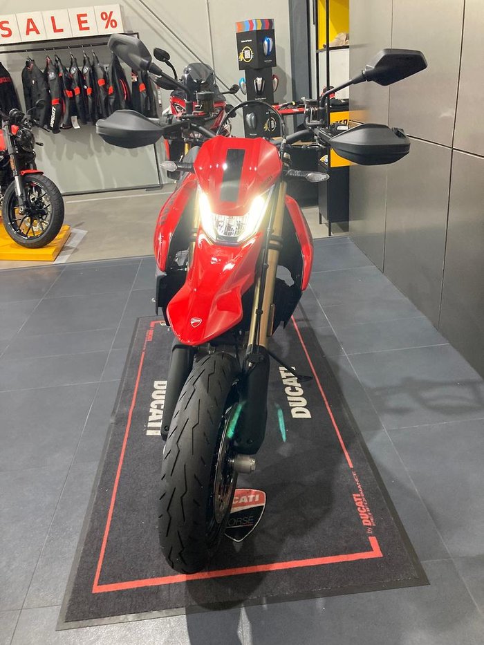 2025 Ducati Hypermotard 698 Mono Hypermotard Red