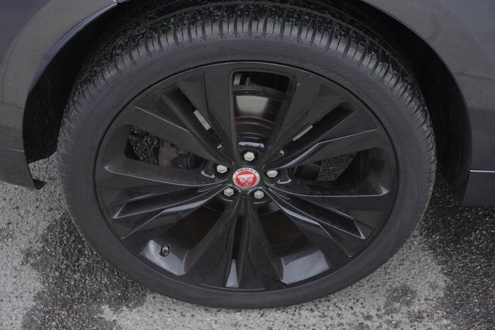 2016 Jaguar F-PACE 30d Prestige