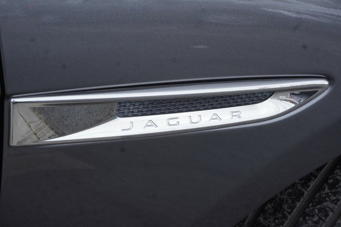2016 Jaguar F-PACE 30d Prestige
