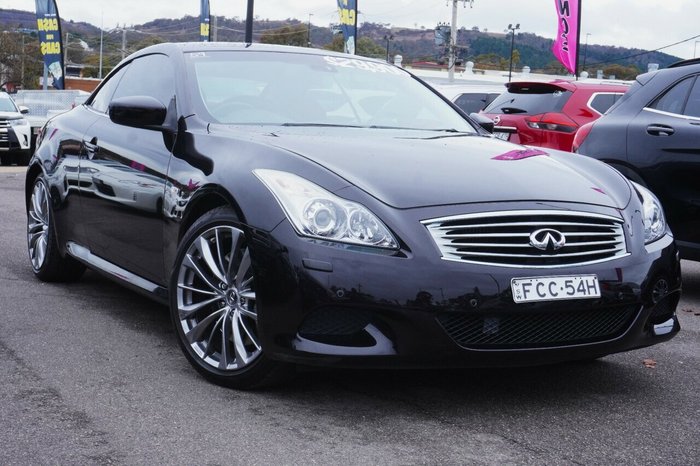 2014 INFINITI Q60 S Premium