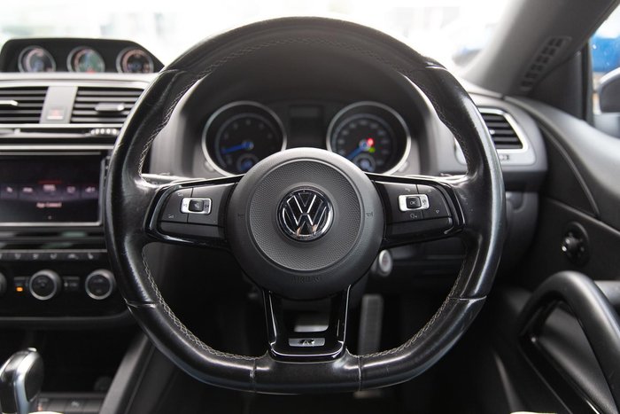 2016 Volkswagen Scirocco R Wolfsburg Edition