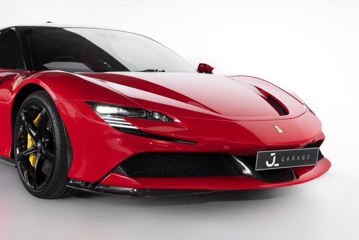 2021 Ferrari SF90 Stradale F154 Four Wheel Drive Rosso Corsa