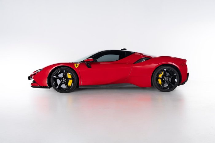 2021 Ferrari SF90 Stradale F154 Four Wheel Drive Rosso Corsa