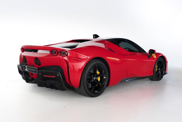 2021 Ferrari SF90 Stradale F154 Four Wheel Drive Rosso Corsa