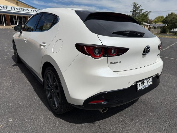 2022 Mazda 3 G20 Touring BP Series Snowflake White Pearl