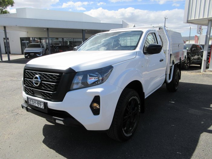 2022 Nissan Navara SL