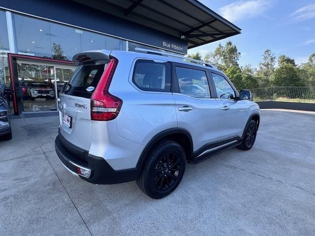 2023 Mahindra Scorpio Z8