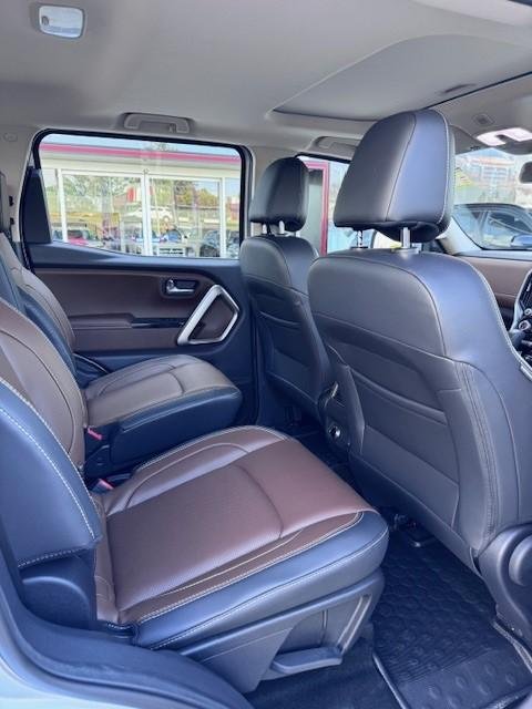 2023 Mahindra Scorpio Z8