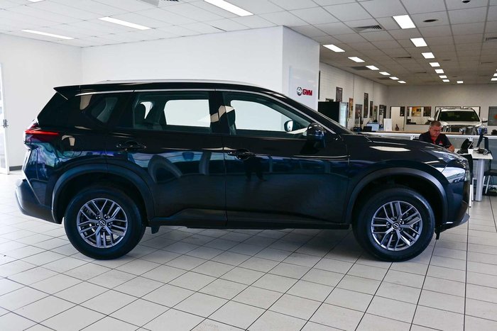 2023 Nissan X-TRAIL ST