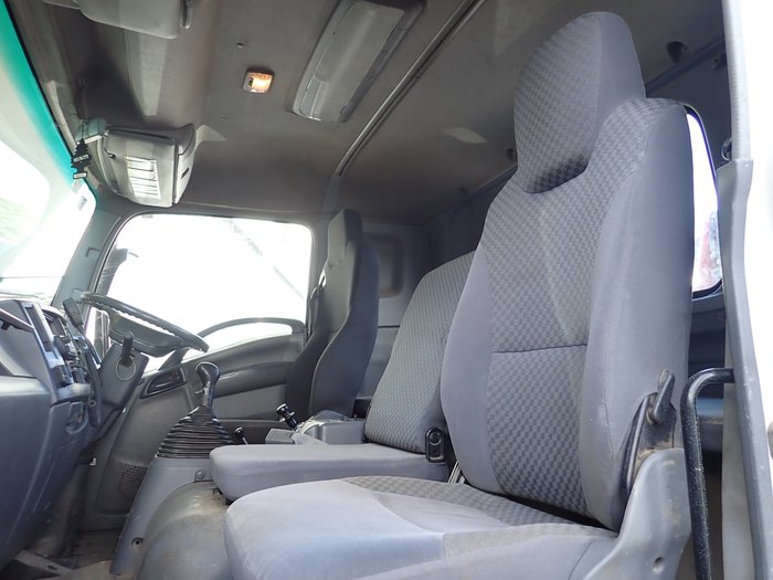 2009 ISUZU FVD 1000 WHITE