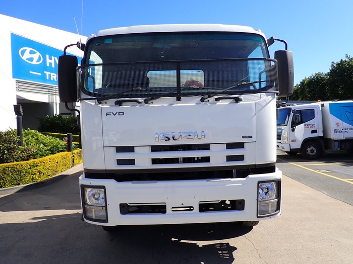2009 ISUZU FVD 1000 WHITE