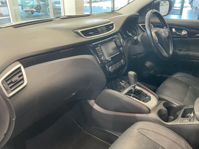 2017 Nissan QASHQAI Ti