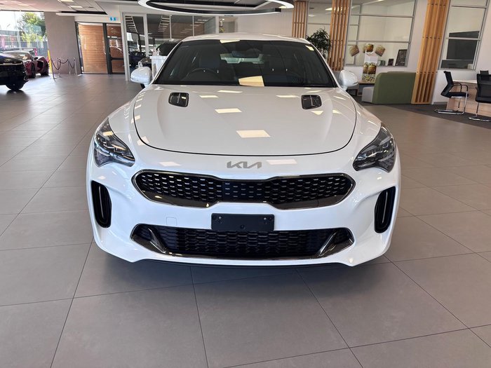 2023 Kia Stinger 330S