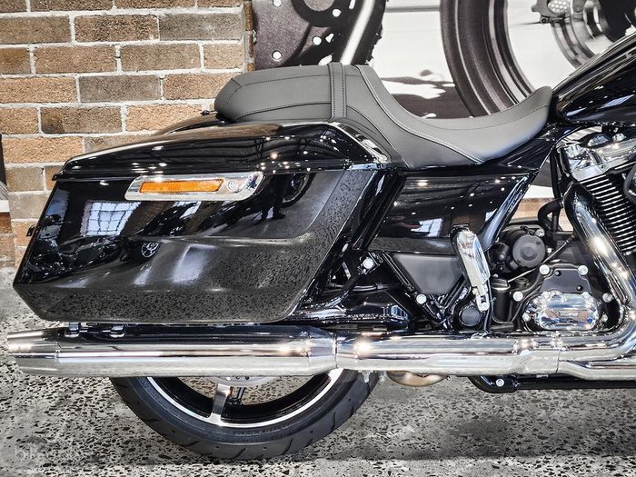 Harley-Davidson Road Glide 117 (FLTRX) Touring