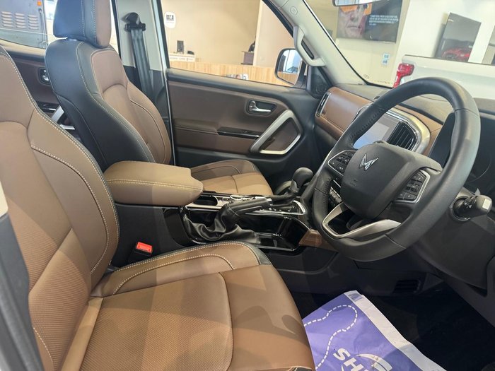 2025 Mahindra Scorpio Z8L