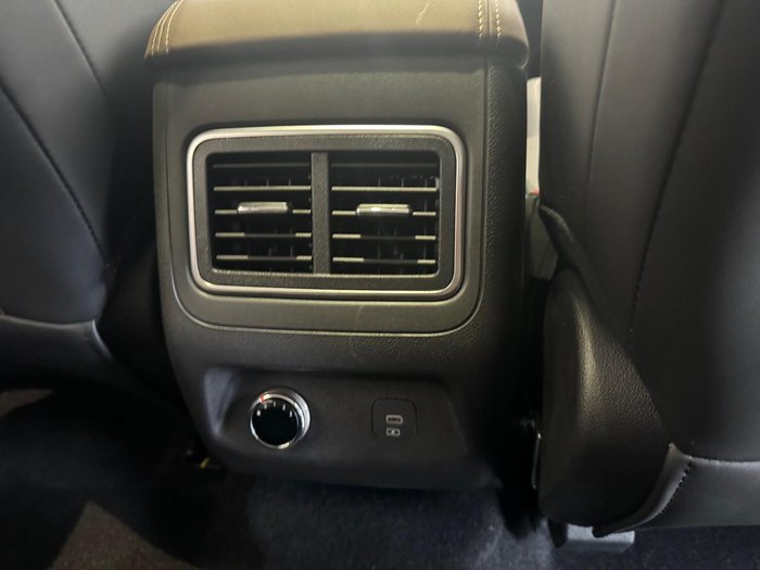 2025 Mahindra Scorpio Z8L