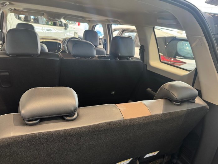 2025 Mahindra Scorpio Z8L