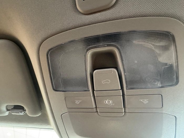 2025 Mahindra Scorpio Z8L