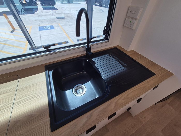 2025 New Age Caravans Manta Ray 15Ft Embark