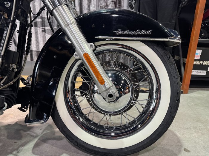 2016 Harley-davidson FLSTC HERITAGE SOFTAIL CLASSIC Black