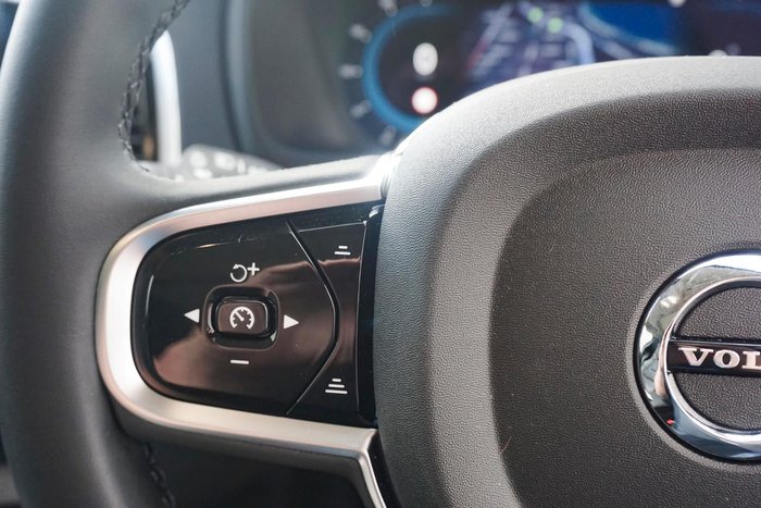 2024 Volvo XC90 Ultra B6 Bright
