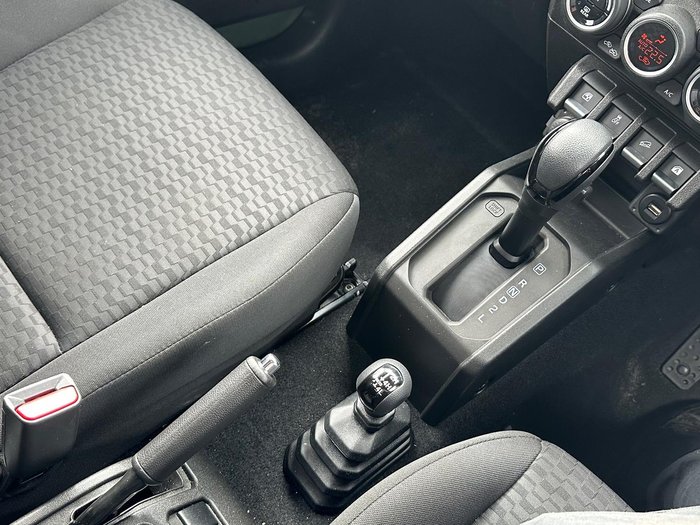 2024 Suzuki Jimny XL JJ 4X4 Dual Range Jungle Green