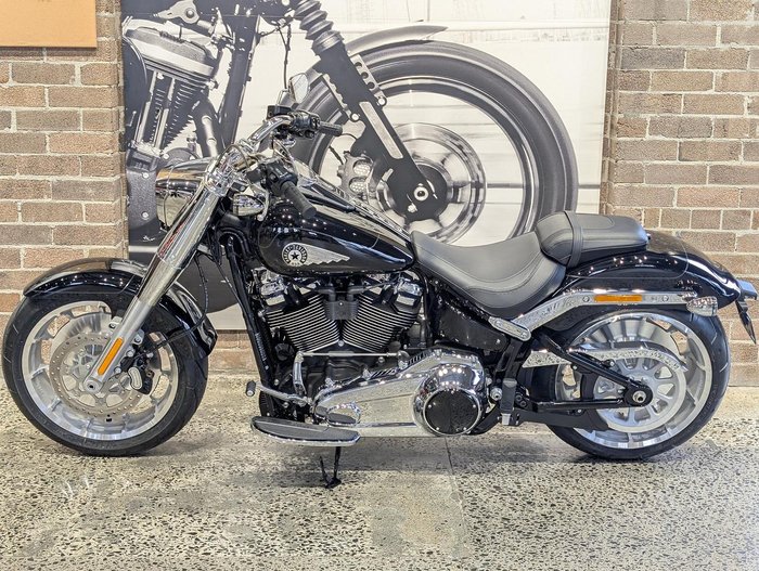 2025 Harley-Davidson Fat Boy 117 (FLFB) Softail Black