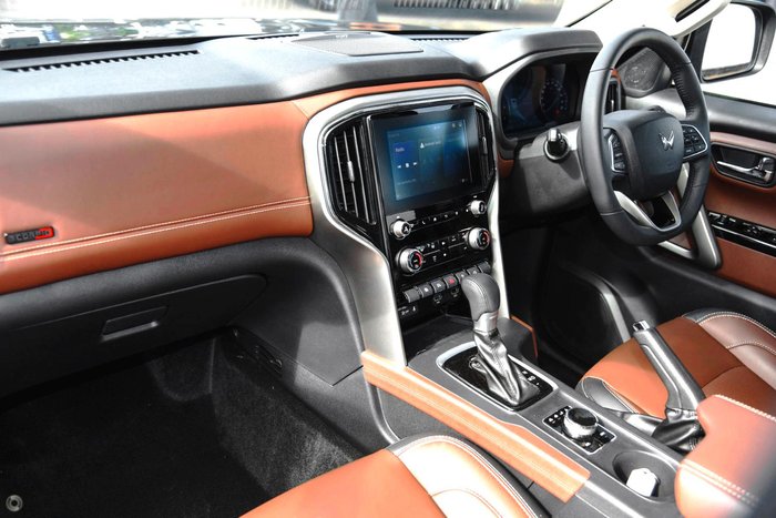 2024 Mahindra Scorpio Z8L