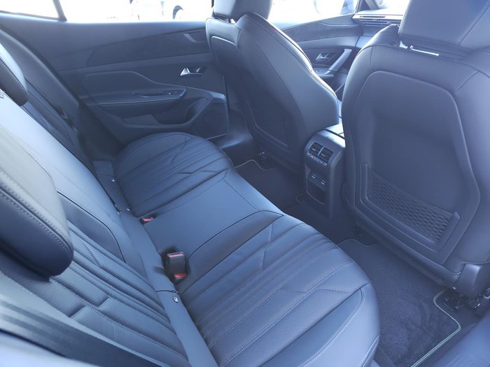 2024 Peugeot 408 GT Plug-In Hybrid