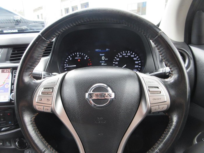 2019 Nissan Navara N-TREK