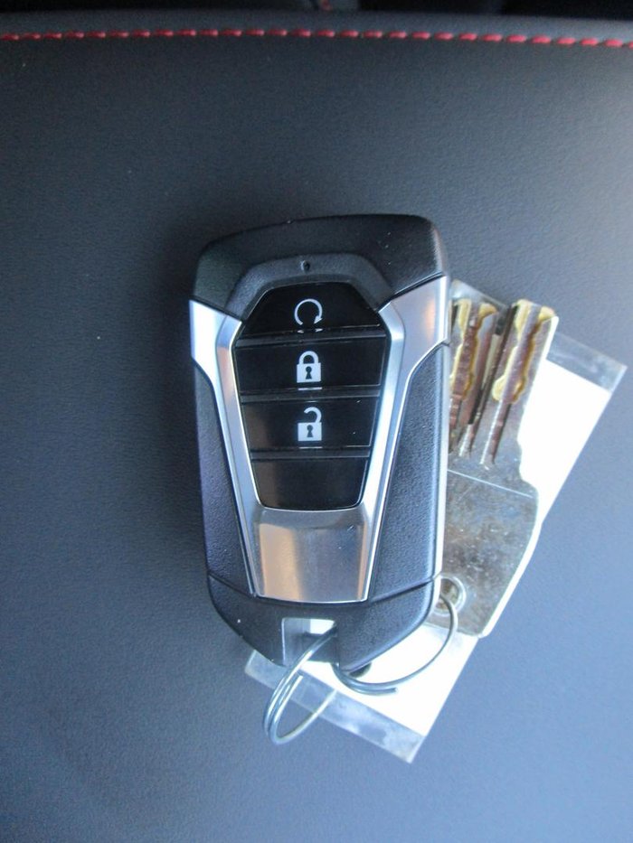 2025 Isuzu D-MAX X-TERRAIN