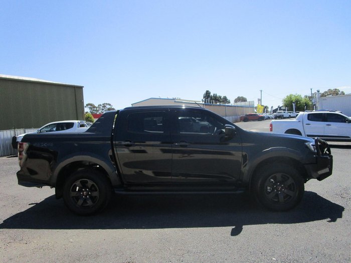 2025 Isuzu D-MAX X-TERRAIN