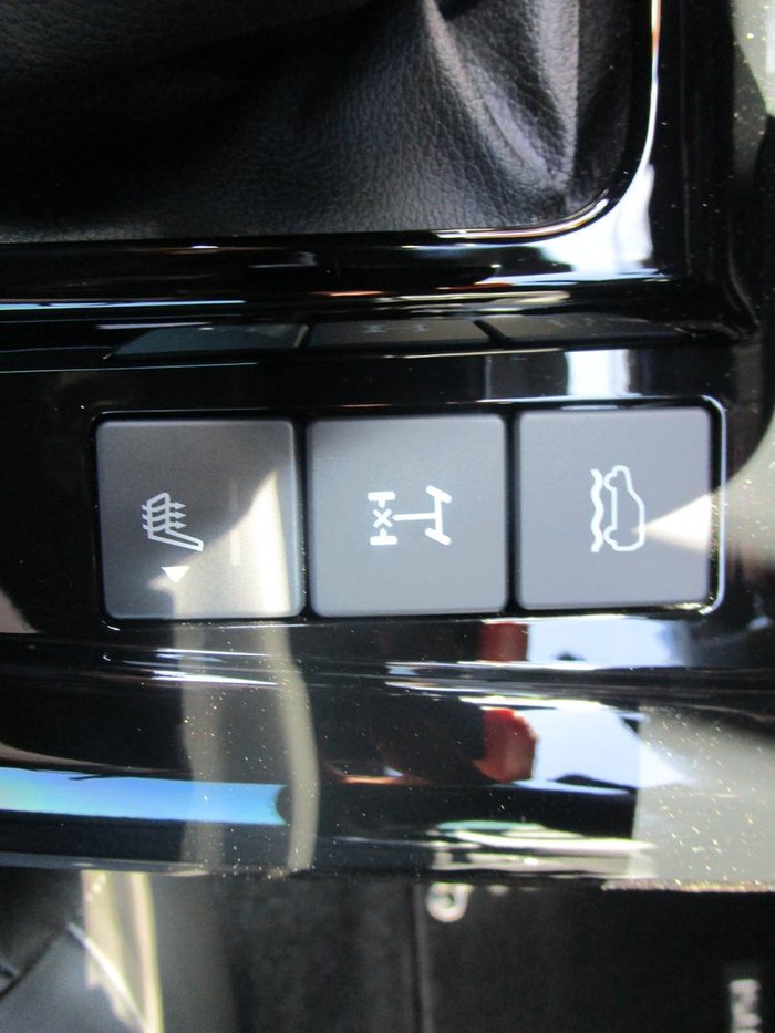 2025 Isuzu D-MAX X-TERRAIN