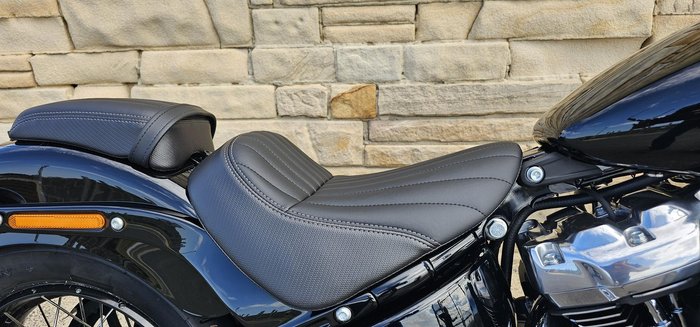 2025 Harley-Davidson Street Bob 117 (FXBB) Softail Black